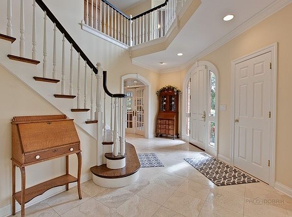 5th image of 1170 Longmeadow Ln