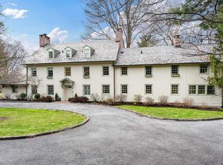 3 El Retiro Ln, Irvington, NY 10533