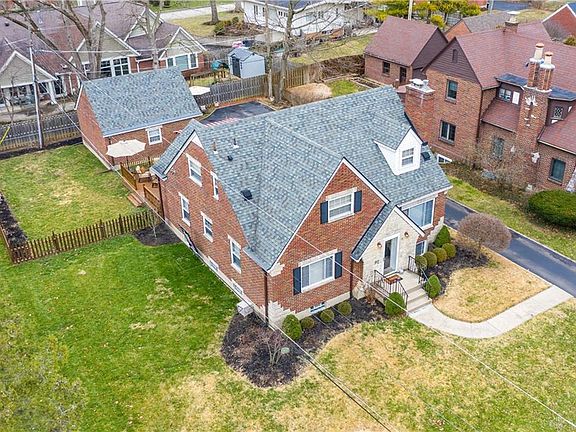 2nd image of 313 E Thruston Blvd