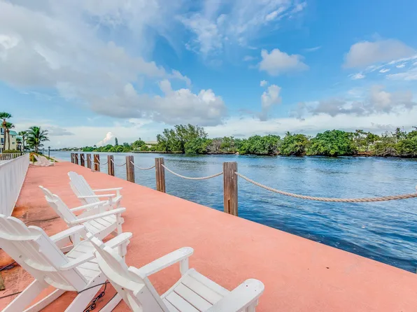 16 Colonial Club Drive #302, Boynton Beach, FL 33435