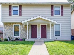4 Buckingham Pl, Saint Charles, MO 63301