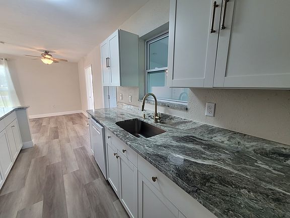 3rd image of 6318 Pan American Blvd