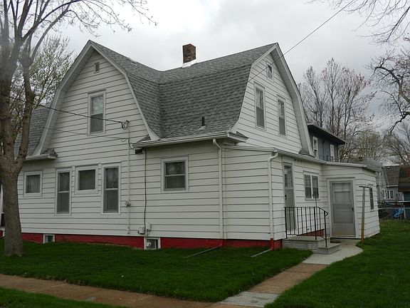 2nd image of 2321 Avenue D