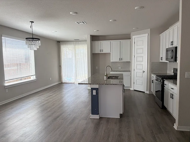 2109 Bobtail Pass — Photo 4