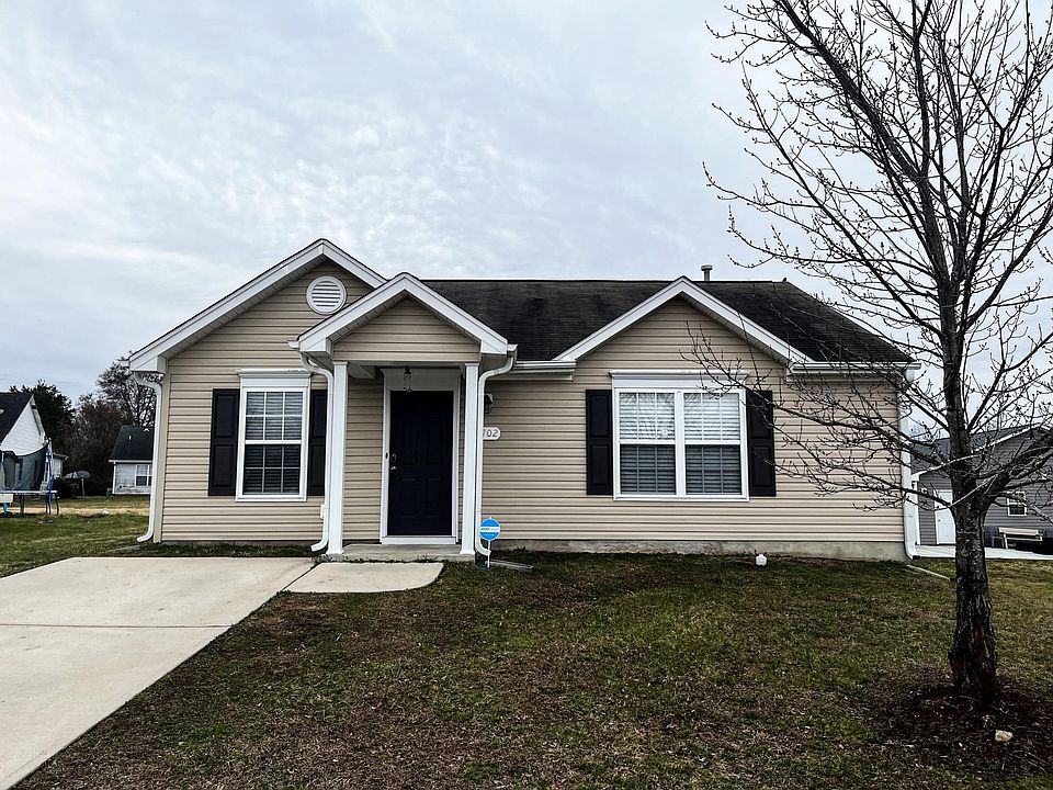 1st image of 1702 Sunrise Valley Dr