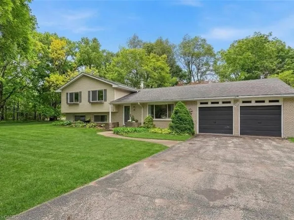 627 Westmount Rd W, Kitchener, ON N2M 1R7