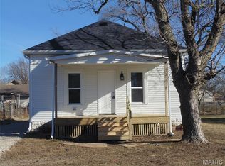 708 S Jefferson St, Litchfield, IL 62056