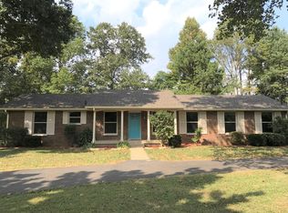 363 Raymond Hodges Rd, Cottontown, TN 37048