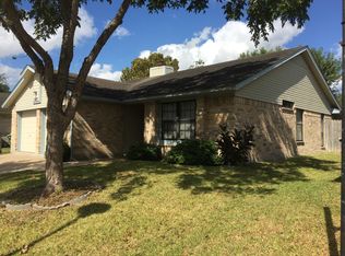 207 Roanoke Dr, Victoria, TX 77904