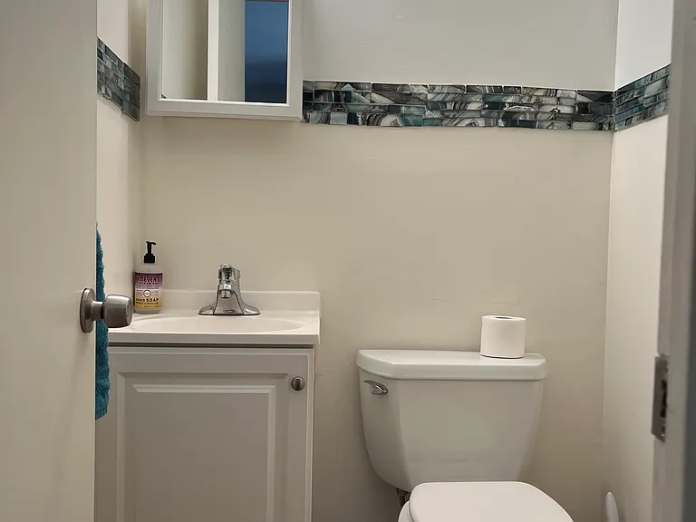 16 Caesar Dr — Photo 10
