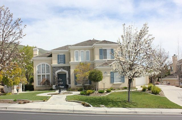 1st image of 48404 Costa Mesa Ter