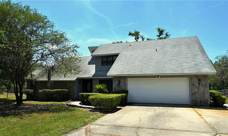 1st image of 8536 Pinecone Dr