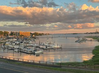 47 Seaview Ave APT 3, Norwalk, CT 06855