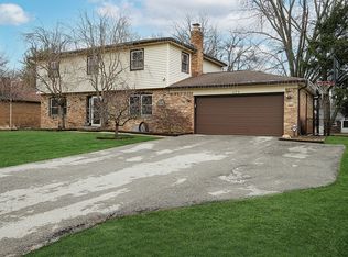429 Lansdowne Rd, Indianapolis, IN 46234