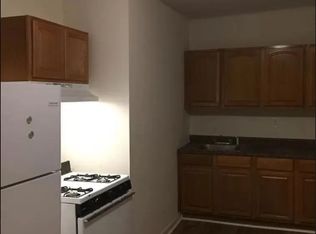543 Arctic St #2L, Bridgeport, CT 06608