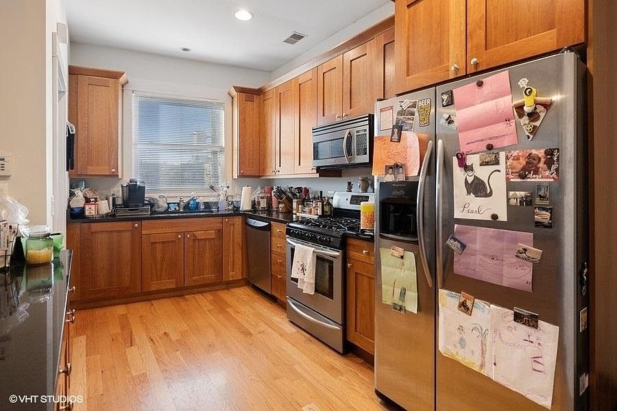 1st image of 2212 W Sunnyside Ave Ste 2
