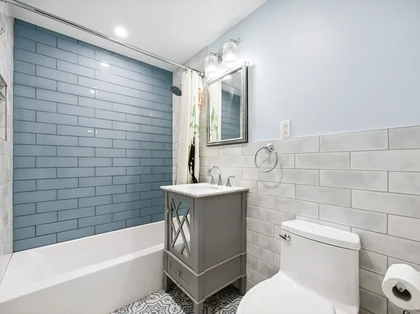 2511 Ocean Avenue image 14 of 21