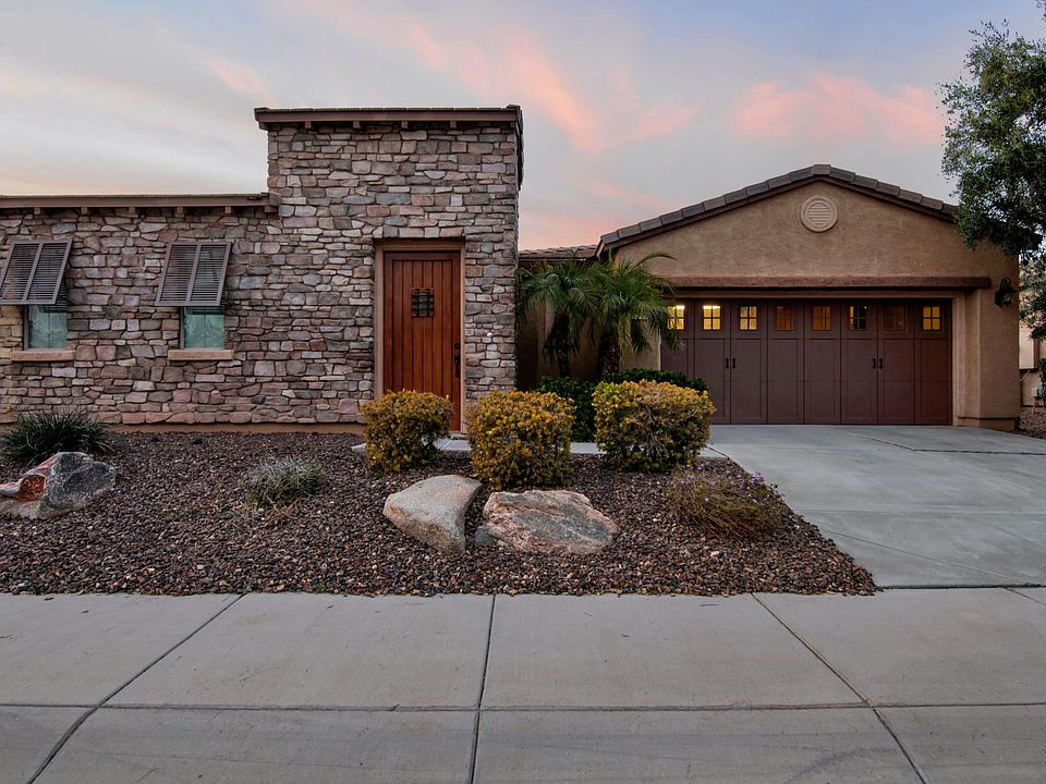 Attractive Tuscan Front