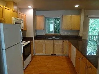 Building Photo - 4239 Archer Dr