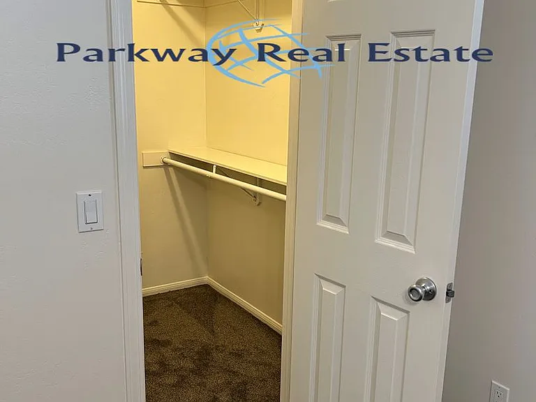 8547 Wintergardens Blvd #A-C — Photo 10