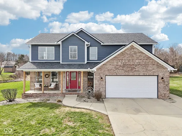12121 N Berling Dr, Mooresville, IN 46158
