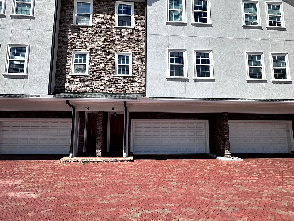 1st image of 3409 W Horatio St Unit 113