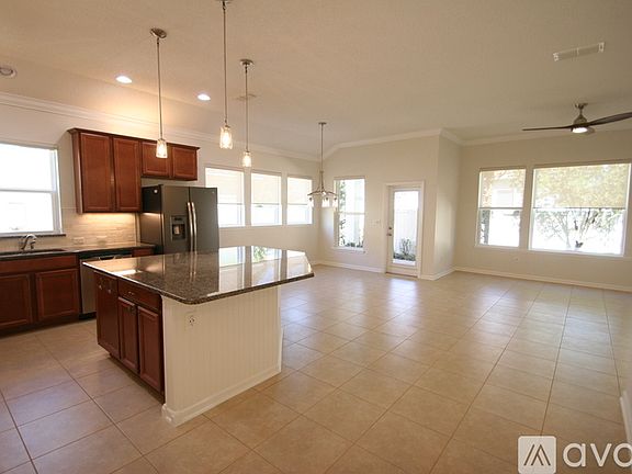 4th image of 46 Brook Hills Dr