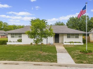 902 P St SW, Ardmore, OK 73401