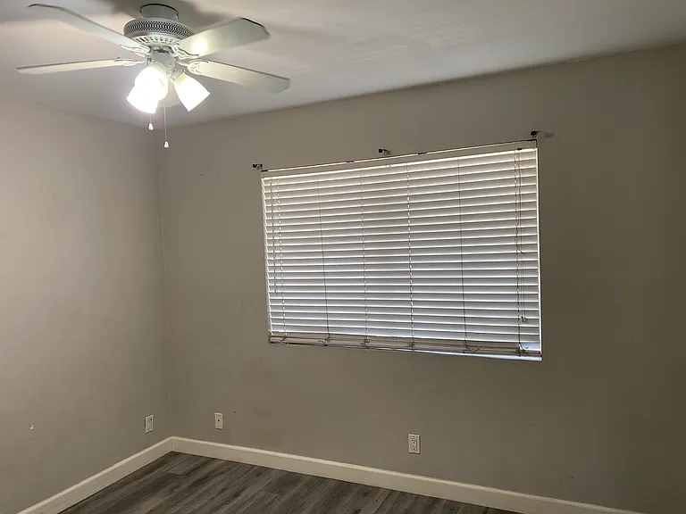 646 Nebraska Ave #8 — Photo 7