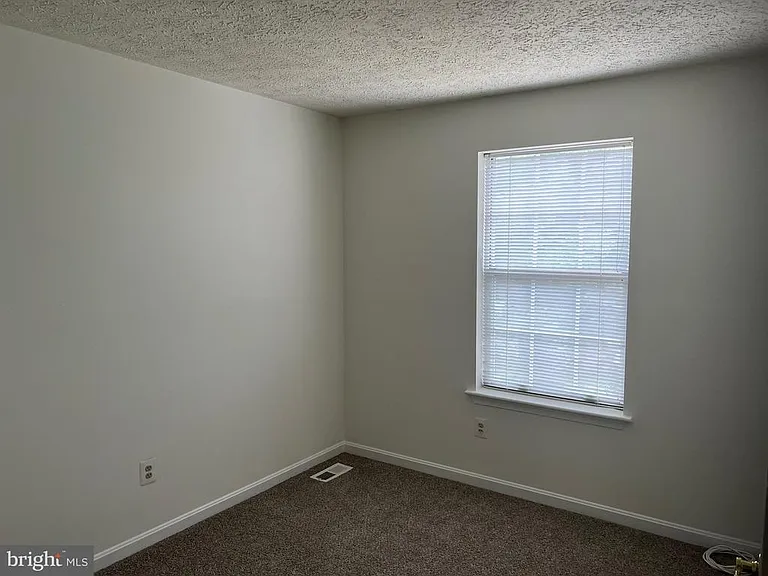1520 Murray Pl — Photo 7