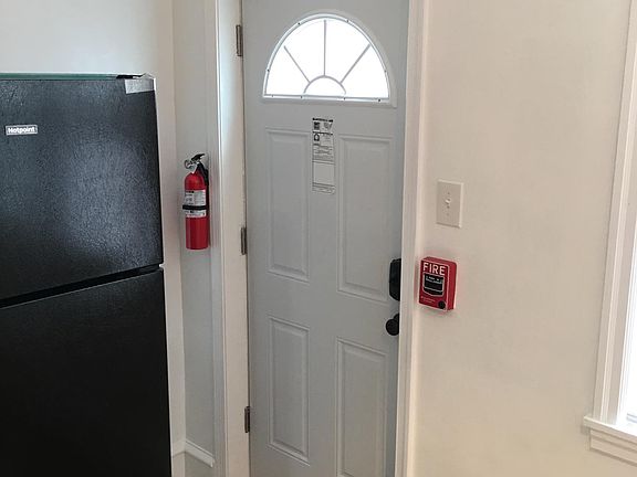 5th image of 1535 Sellers St #1 F