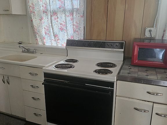 3rd image of (Undisclosed Address)