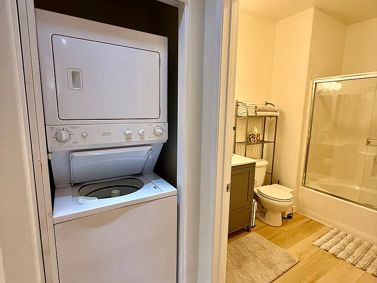 1501 Front St #529 — Photo 11