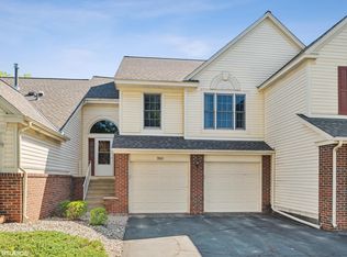 11063 Oregon Curv, Minneapolis, MN 55438