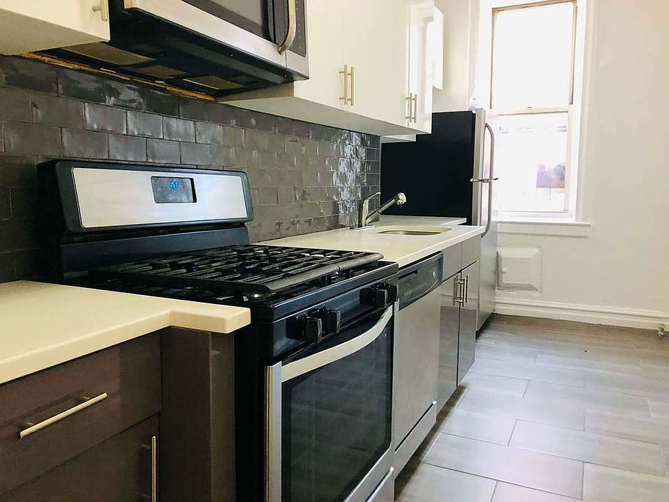 1st image of 2157 Ocean Ave APT 1D