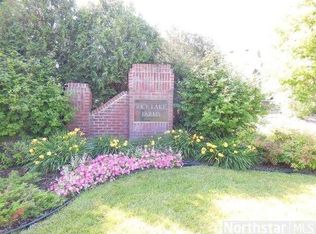 8835 Comstock Ln N, Maple Grove, MN 55311