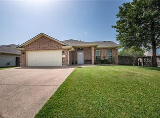 809 Turtle Dove Trl, College Station, TX 77845