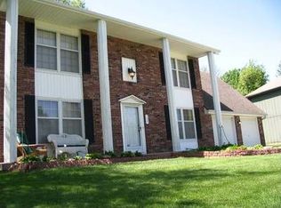 1021 S Cardinal Pl, Olathe, KS 66062
