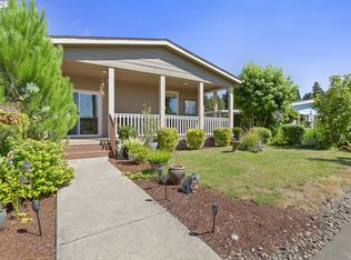 11542 SW Royal Villa Dr, Portland, OR