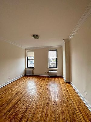 5th image of 146 W 79th St APT 5D