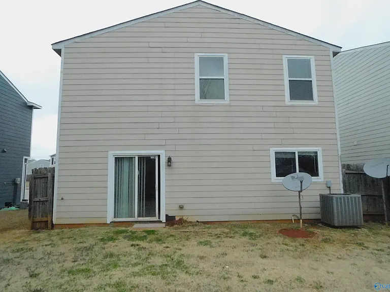 130 Lockport Dr — Photo 25