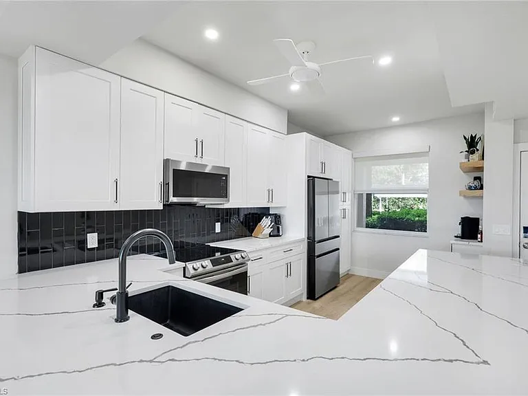 2740 Cypress Trace Cir #2715 — Photo 4