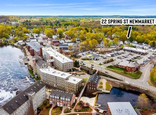 22 Spring St APT 3, Newmarket, NH 03857