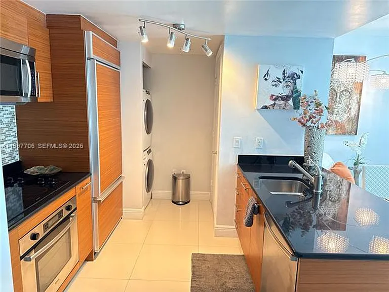 50 Biscayne Blvd #1907 — Photo 7