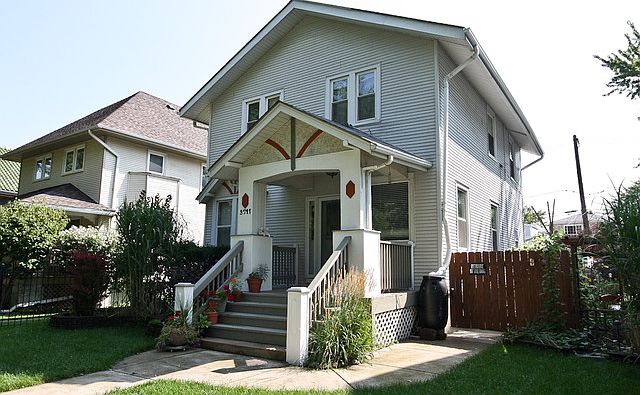 1st image of 3711 N Monticello Ave
