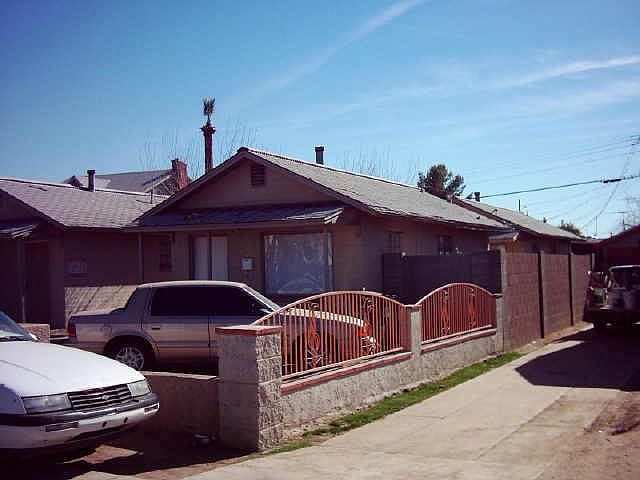 2nd image of 2247 E ROOSEVELT Street