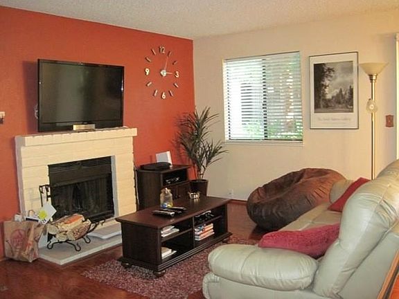 5th image of 3405 La Terrace Cir