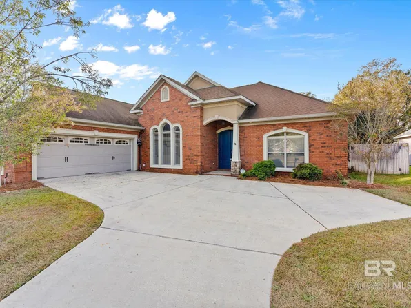 3176 McRae Dr, Mobile, AL 36695