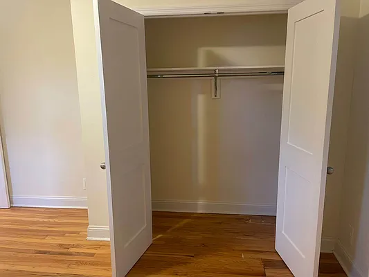 Rented by Voro Purple LLC | media 13