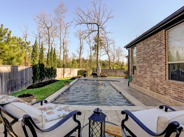 126 Monterrey Bnd, Montgomery, TX 77316